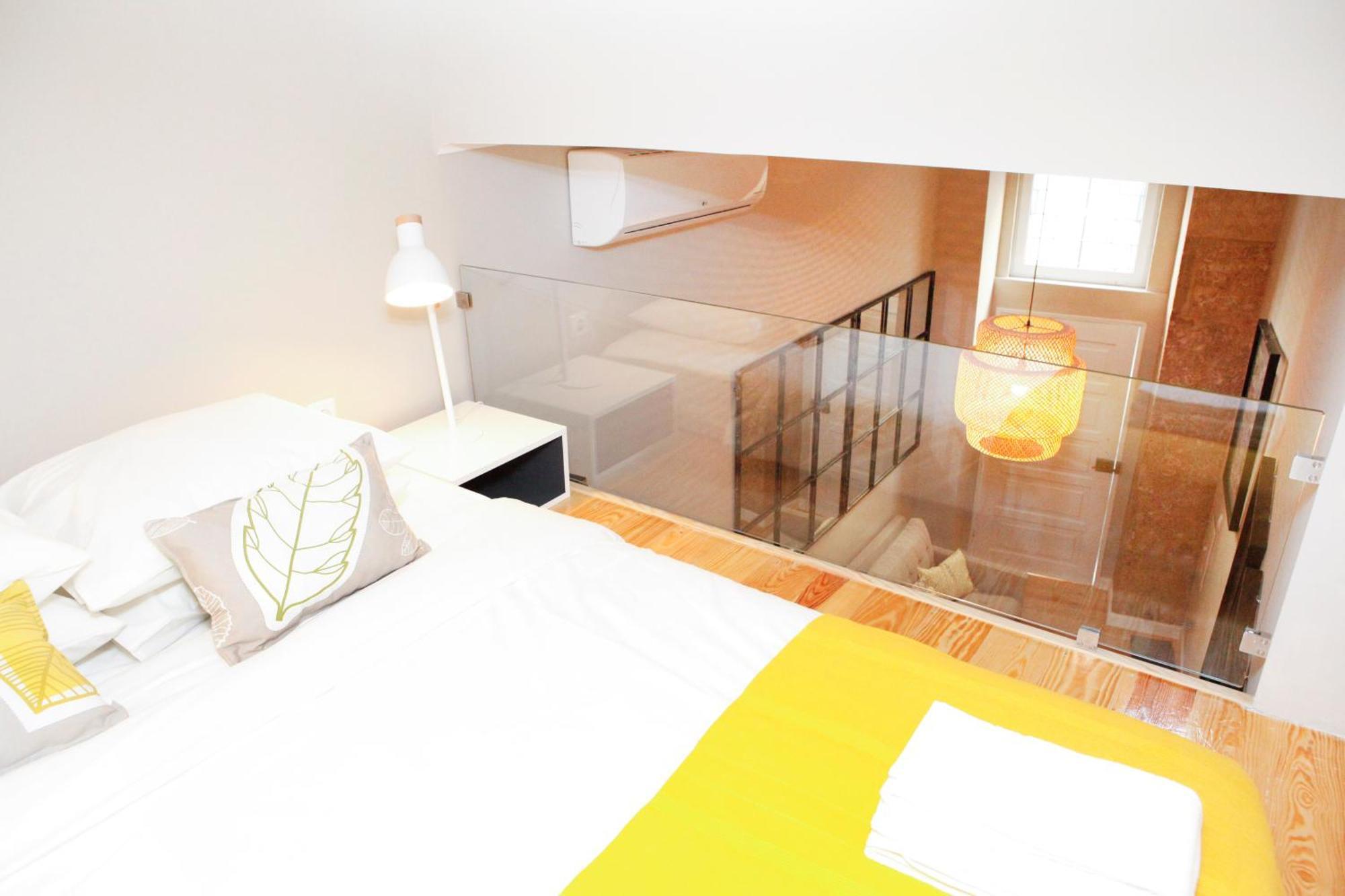 Flores Guest House Lisboa Стая снимка